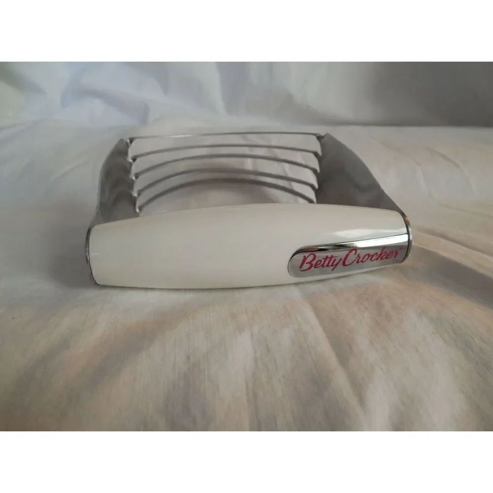 Betty Crocker dough blender